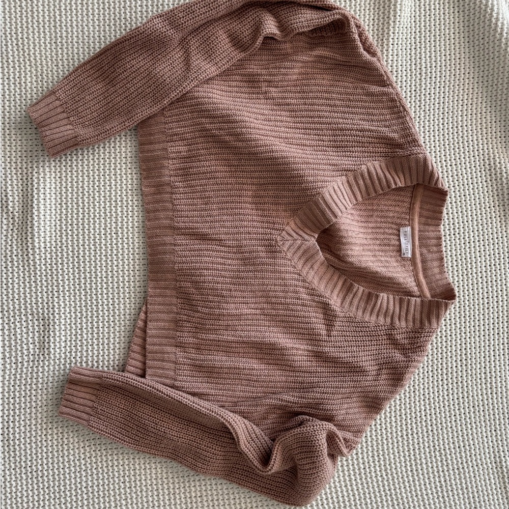 TILT Women's Dusty Rose V-Neck Sweater